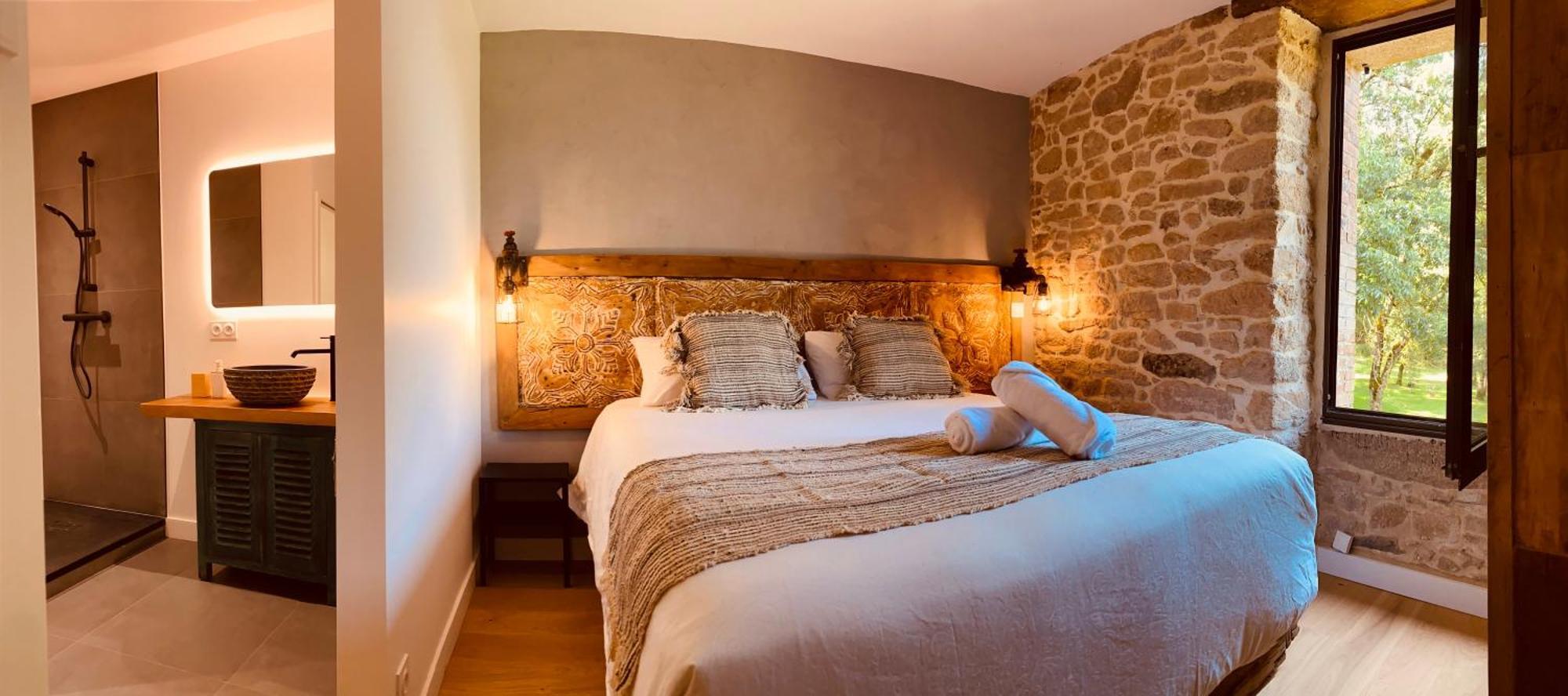 Chanverrie Le Moulin Du Guy, Proche Du Puy Dufou B&B 외부 사진